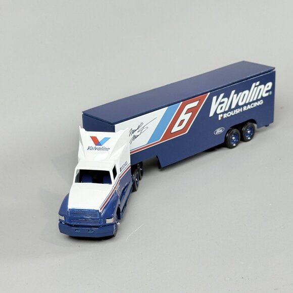 Vintage Nascar Mike Martin Valvoline Roush Racing #6 Semi Truck 1:64 Diecast - Picture 4 of 7